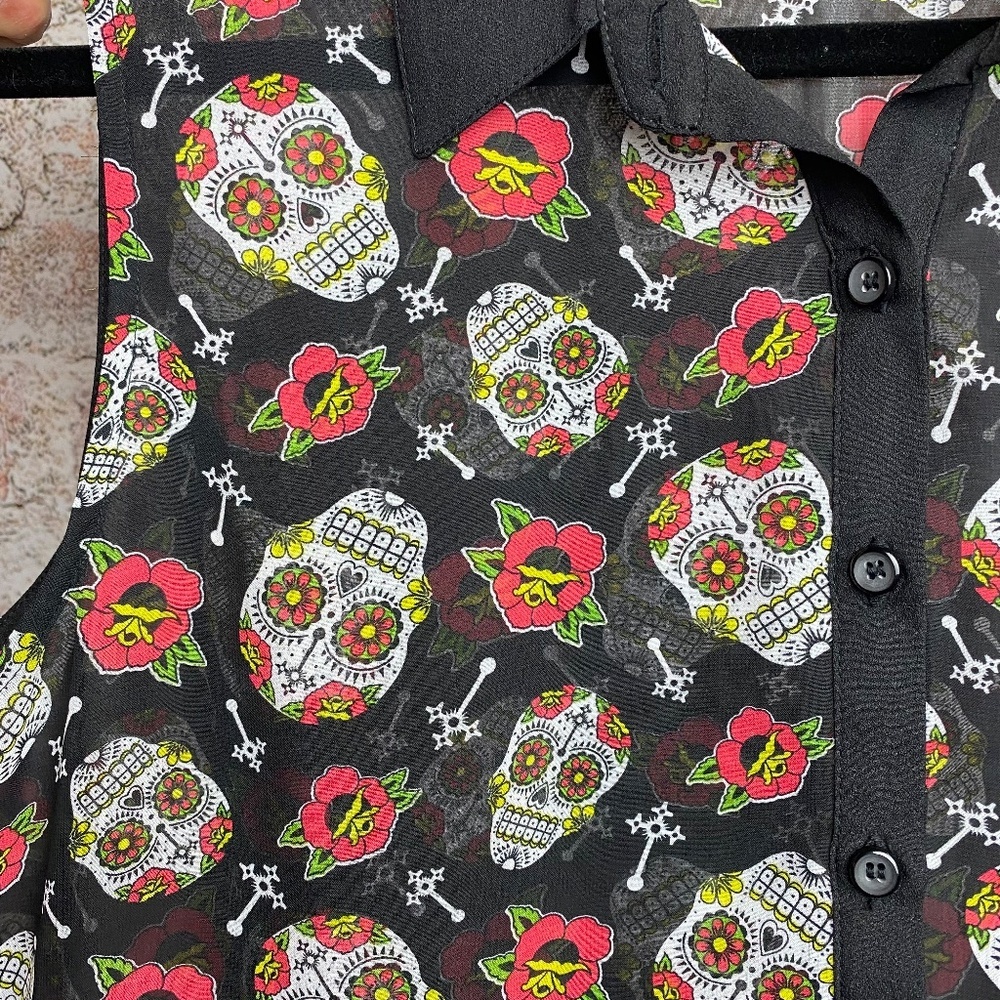 Hot Topic Multicolor Skull Pattern Blouse - Picture 2 of 4